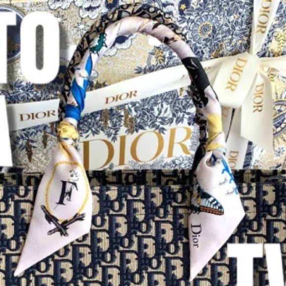 DIOR *C* MITZAH SCARF - Picture 14 of 16